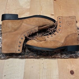 🍁 ARIAT Boots! Like New
